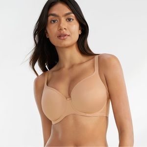 Fantasie Smoothing Balcony Bra, nude, style number 4520, 38D. NWT